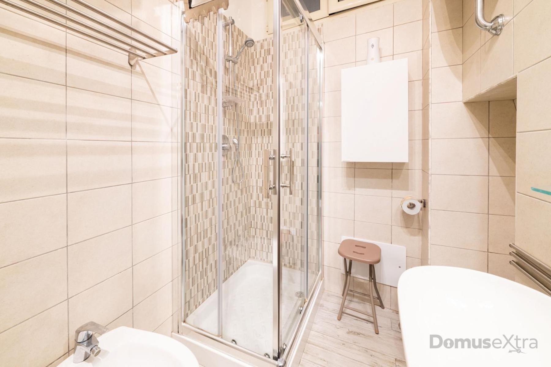 Villari Guest House By Domusextra เนเปิลส์ ภายนอก รูปภาพ