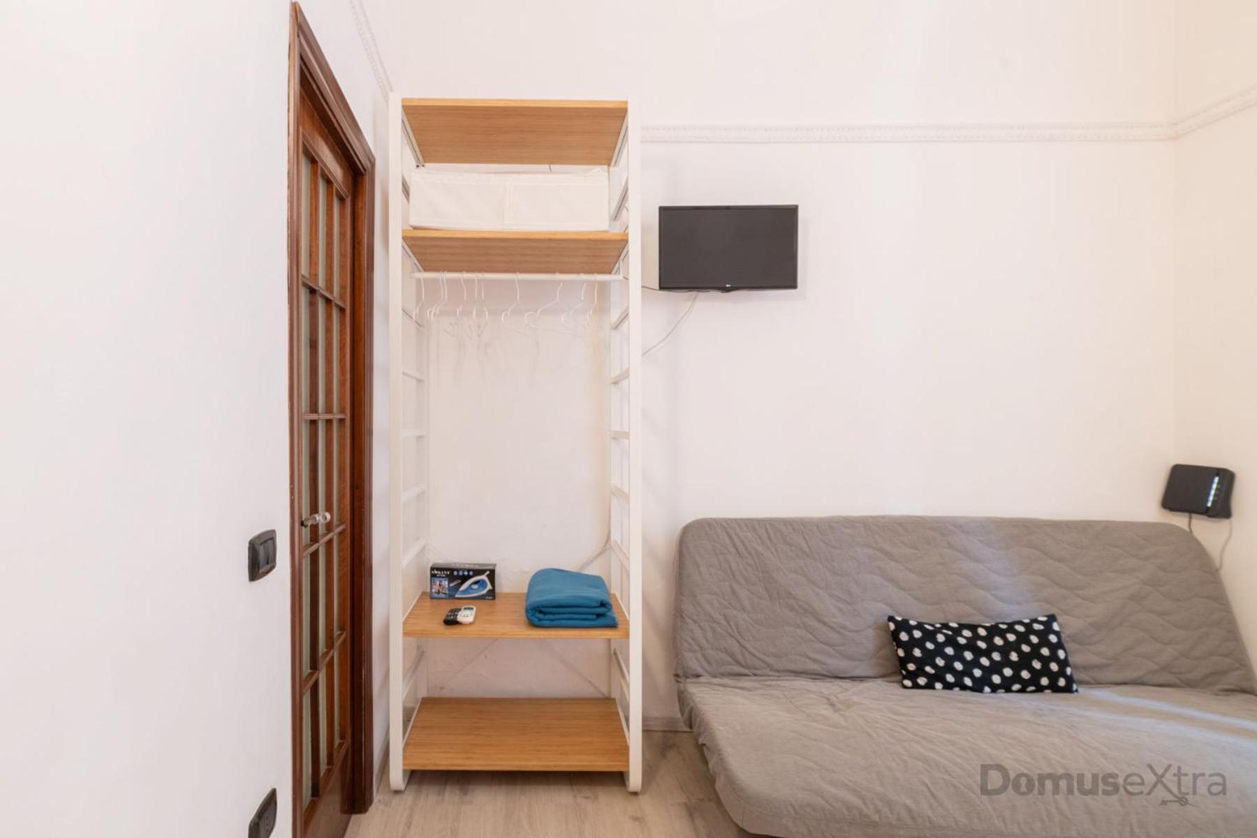 Villari Guest House By Domusextra เนเปิลส์ ภายนอก รูปภาพ